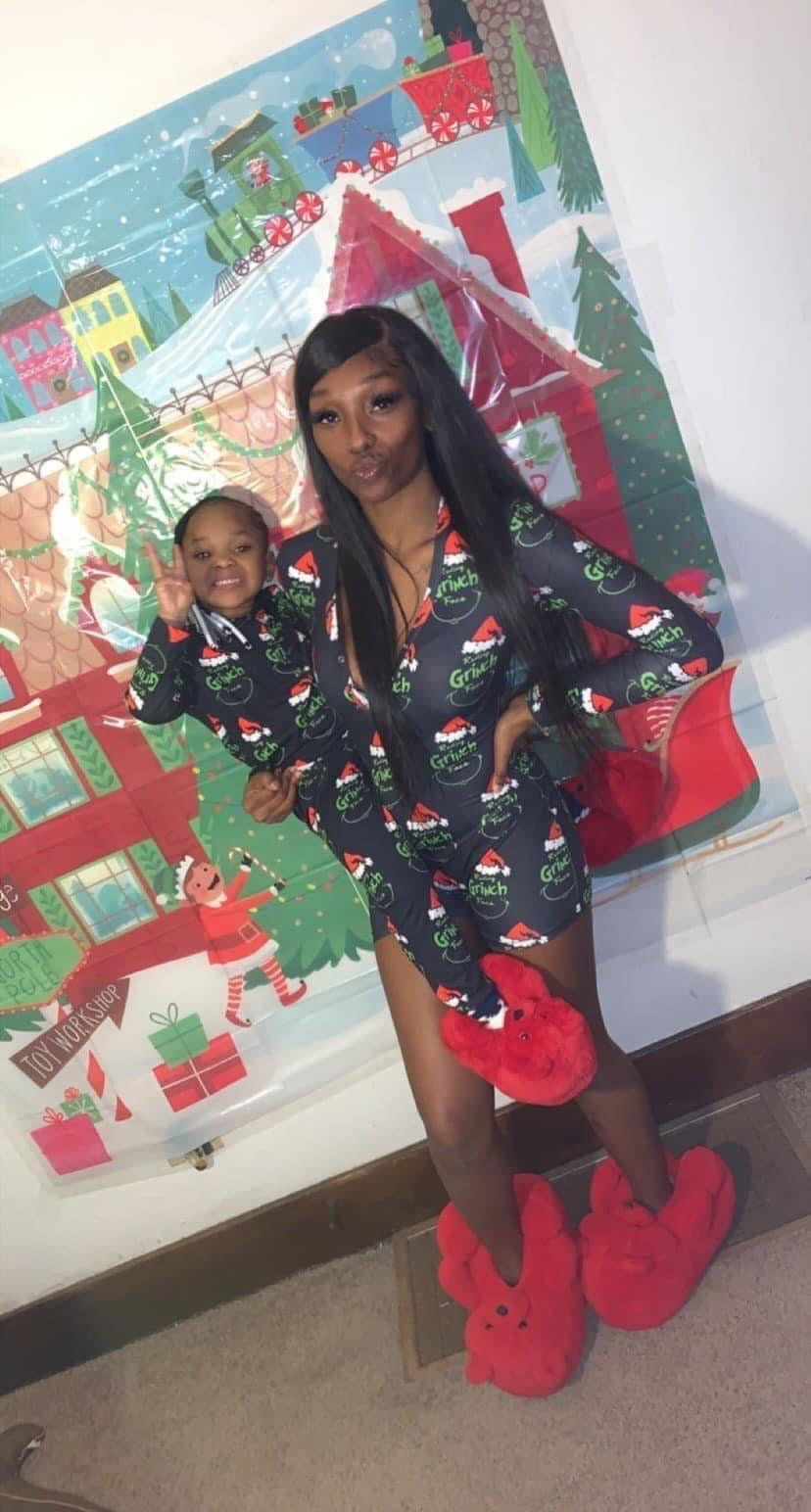 Grinch That Stole Christmas Onesie Mini And Mom