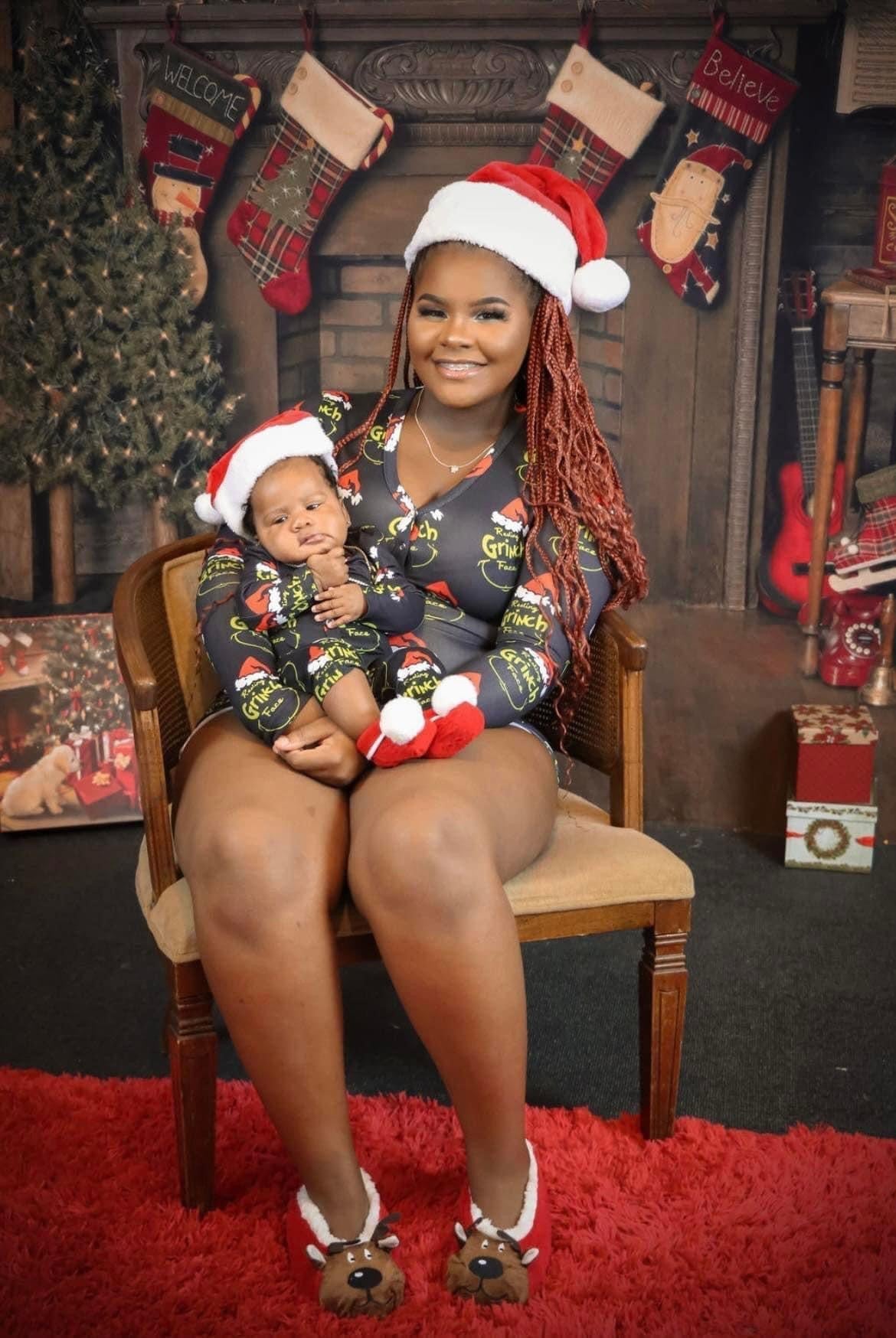 Grinch That Stole Christmas Onesie Mini And Mom