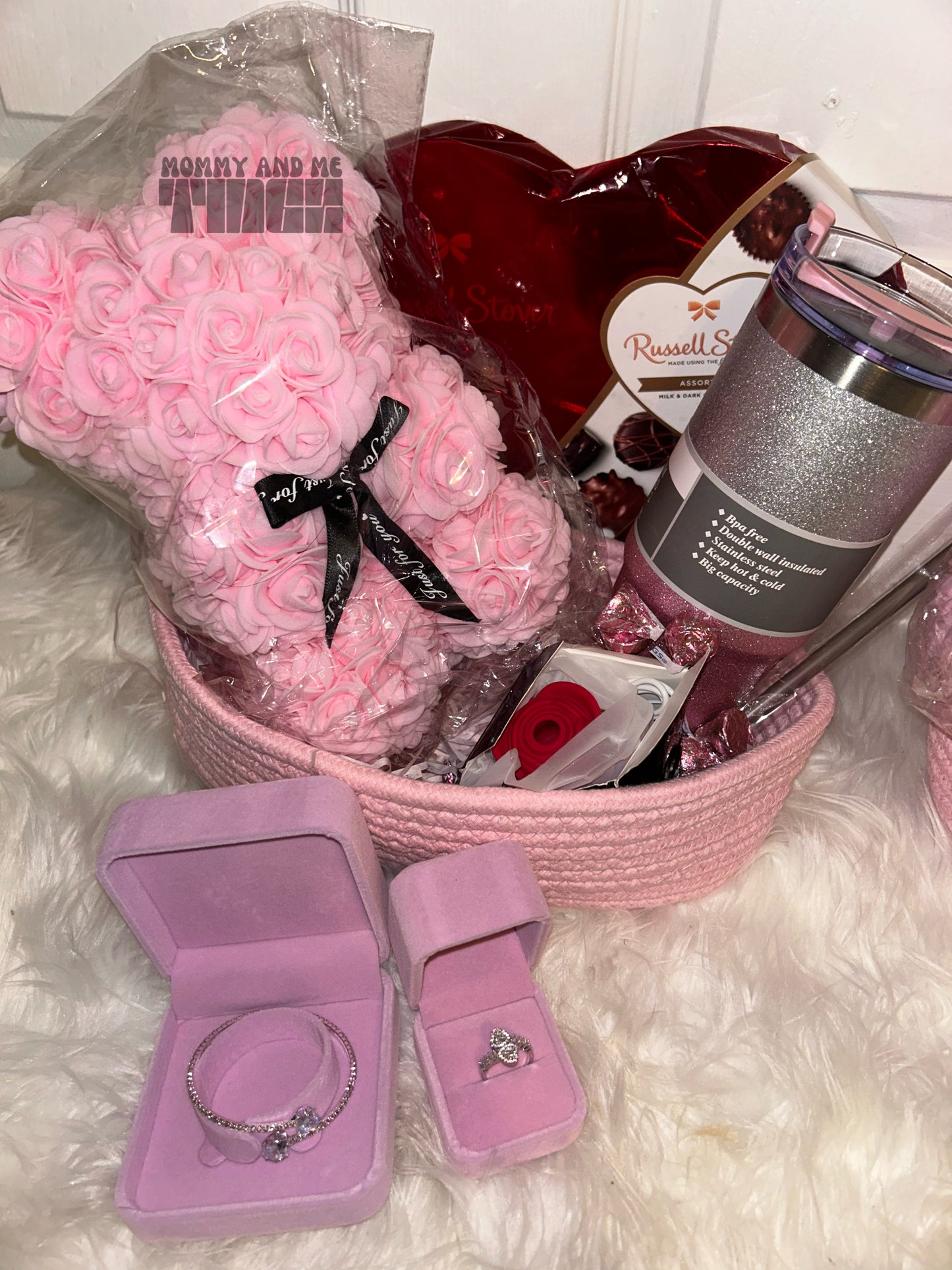 Luxurious Mom And Mini Valentine’s Day Gift Basket